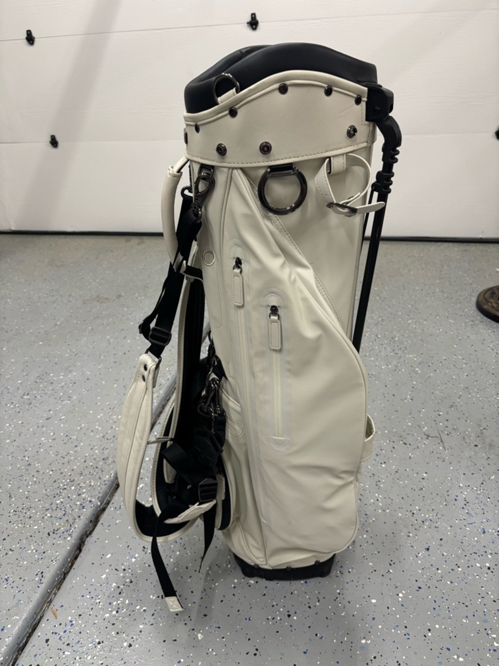 Vessel Titleist Men's Golf Stand Bag with Black Trim with Raincover $450 Retail